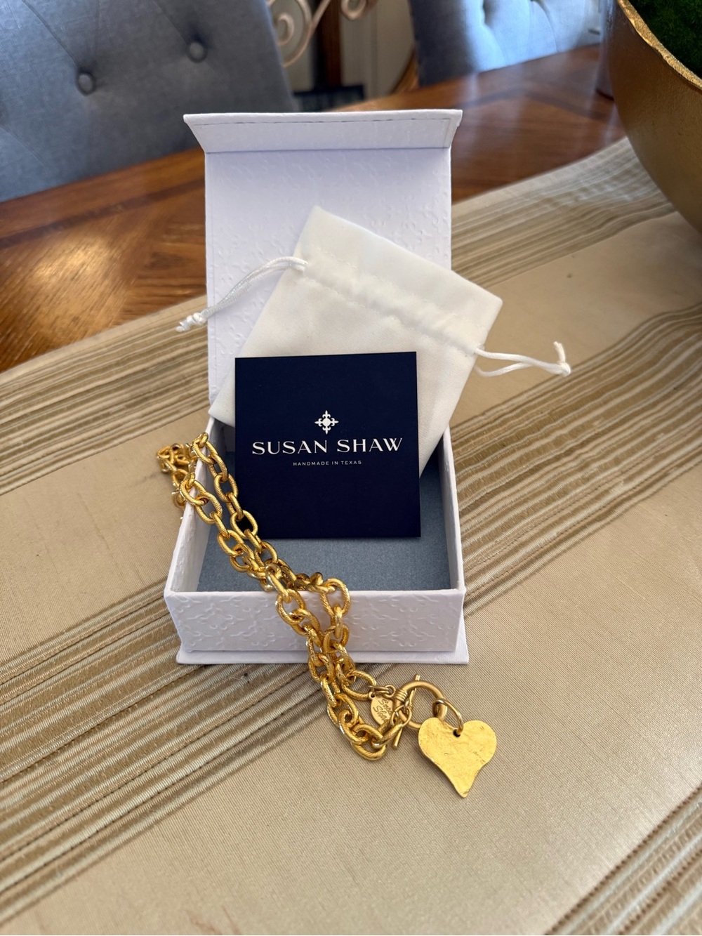 Susan Shaw Gold Heart Charm Chain Toggle Necklace - Never Worn!